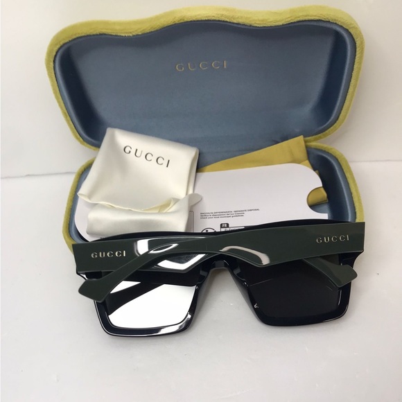 New - 💯Authentic Gucci Solid Grey Rectangular Unisex Sunglasses GG0962S 0… - Picture 12 of 14
